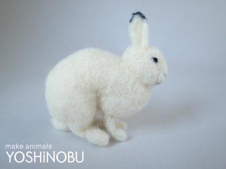 コヤギ　羊毛フェルト　YOSHiNOBU